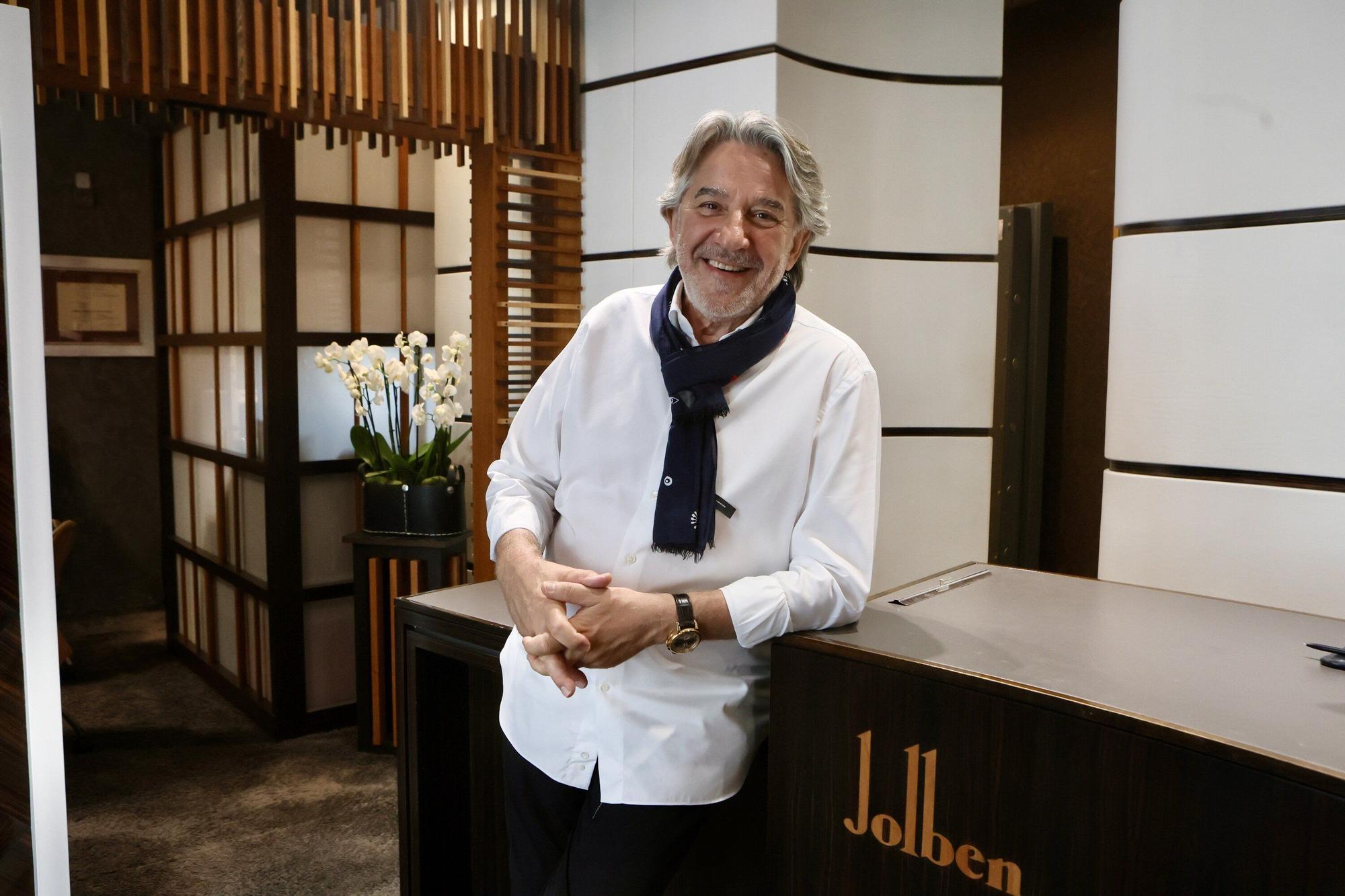 José Luis Bengoechea, joyero y propietario de Jolben.