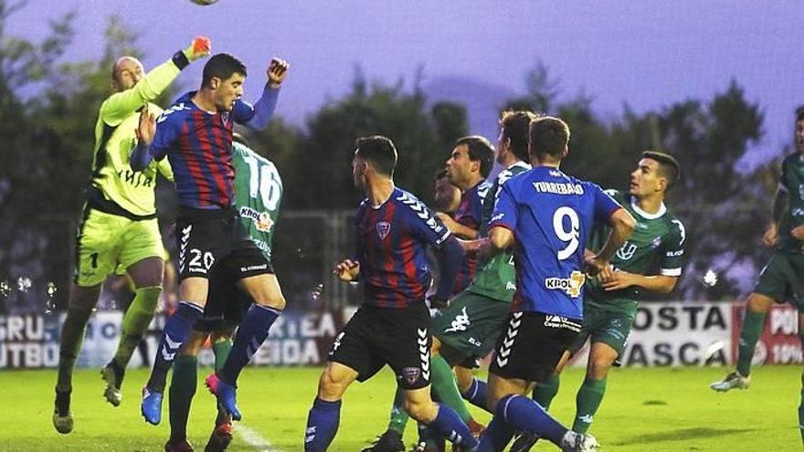 Ekain y Saizar frenan en seco al Leioa