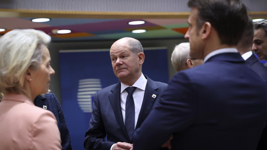 Bruselas preparará un ‘plan B’ de ayuda a Ucrania aunque Hungría sostenga el veto