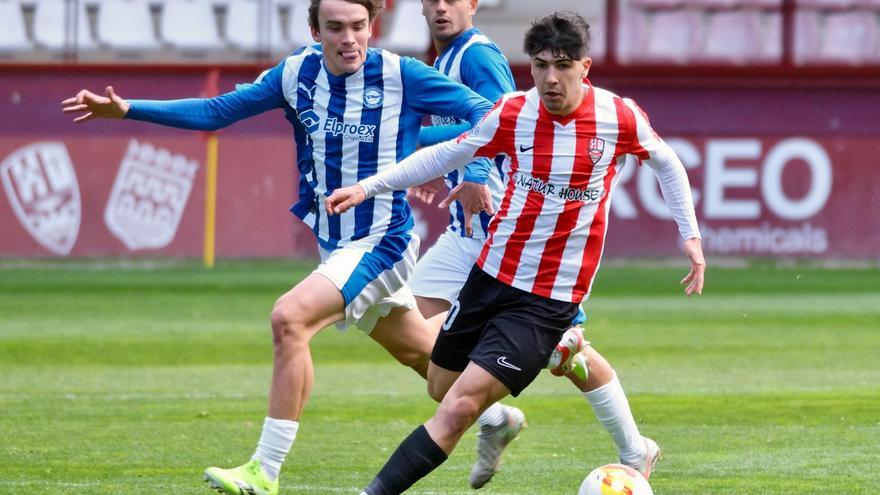 El Alavés B conserva la segunda plaza en Las Gaunas