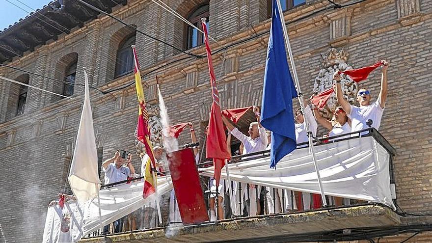 Mari Luz Labiaga dio incio a las fiestas.  | FOTO: PABLO FRÍAS
