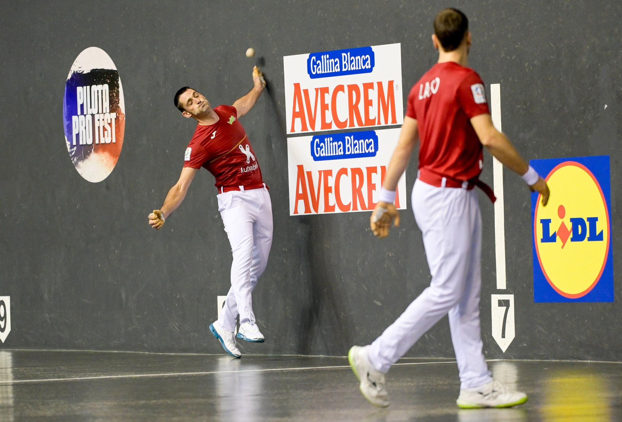 Larrazabal-Mariezkurrena II superan a Laso-Albisu en la tercera jornada del Campeonato de Parejas.