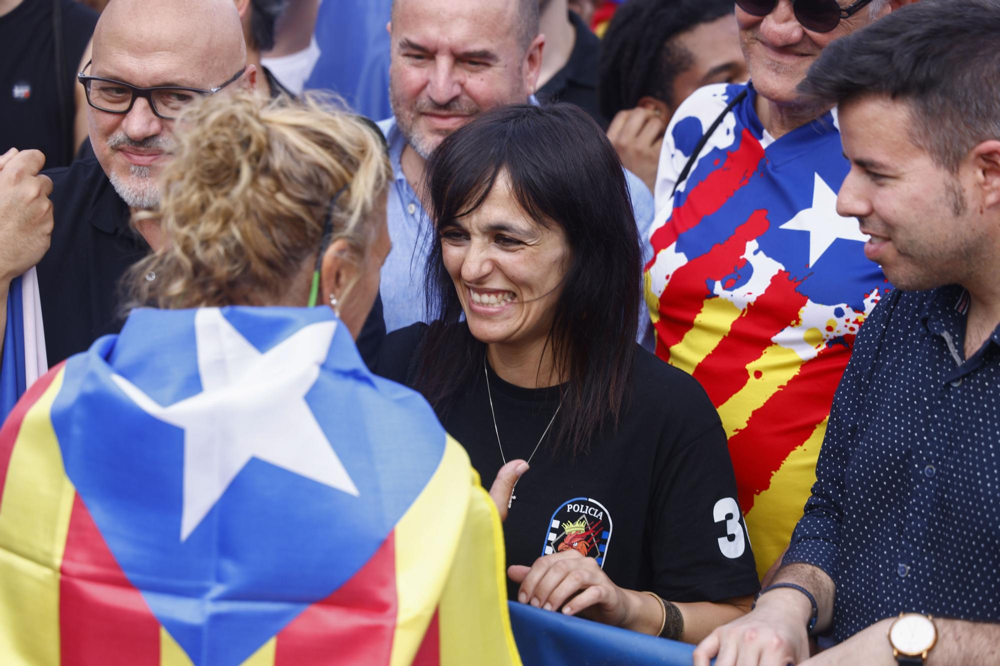Unos 41.500 independentistas se manifiestan en la Diada en Barcelona, Girona y Tortosa