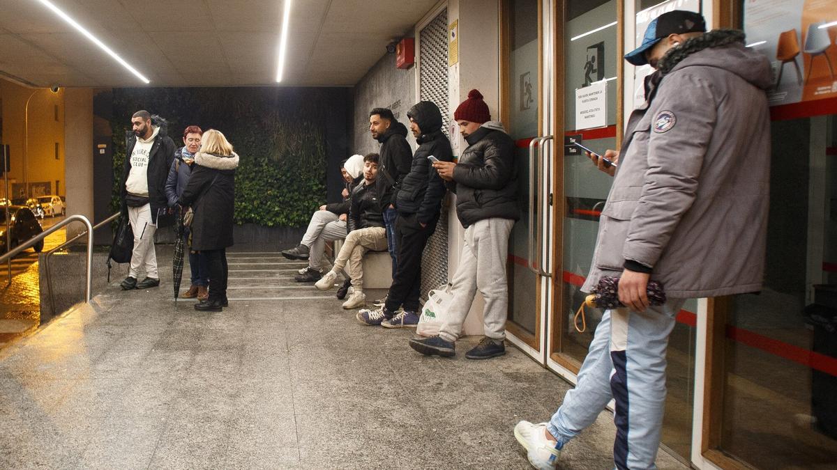 Informazio horretatik kanpoko irudia.