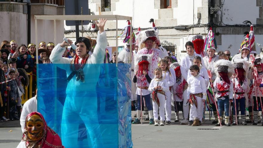La magia del carnaval transforma Lekunberri