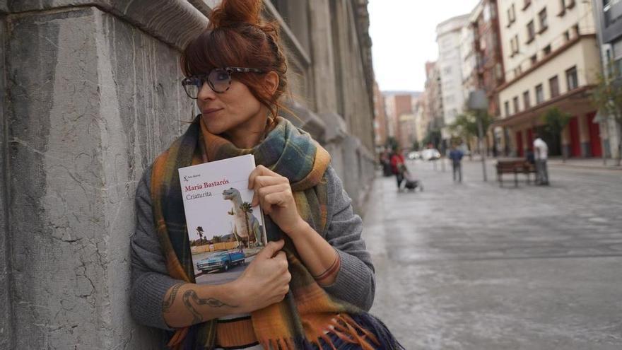 María Bastarós, escritora: “Un cuento puede ser un puñetazo de principio a fin”