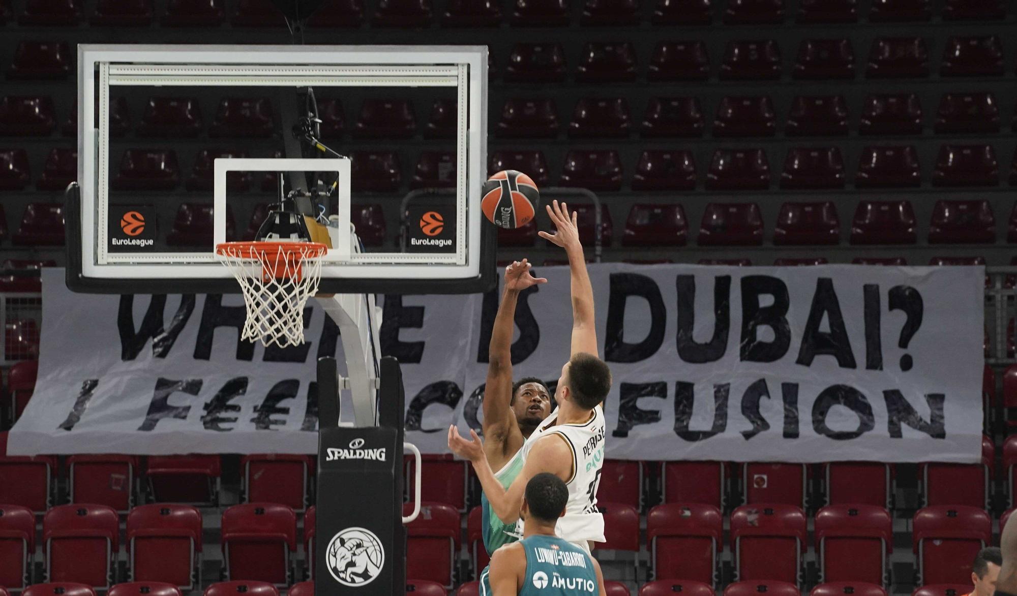 Todas las imágenes del Baskonia - Dubái (92-85)