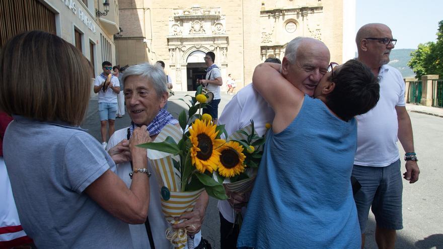 Unos vecinos comprometidos con Santo Domingo