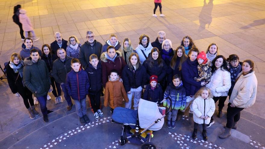 Familias navarras y ucranianas de acogida denuncian la falta de las ayudas prometidas: "¿Cómo voy a mantener a tres niños con un sueldo?"