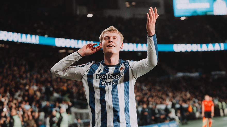 Tribuna txuri-urdin: "Llévame a Frankfurt"