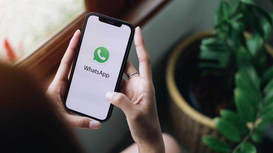 Una barrera idomática menos, WhatsApp ya traduce en tiempo real los mensajes