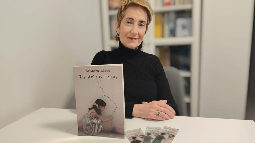 Arantza Álava: "La literatura debe abrir grietas que el lector se encargue de cerrar"