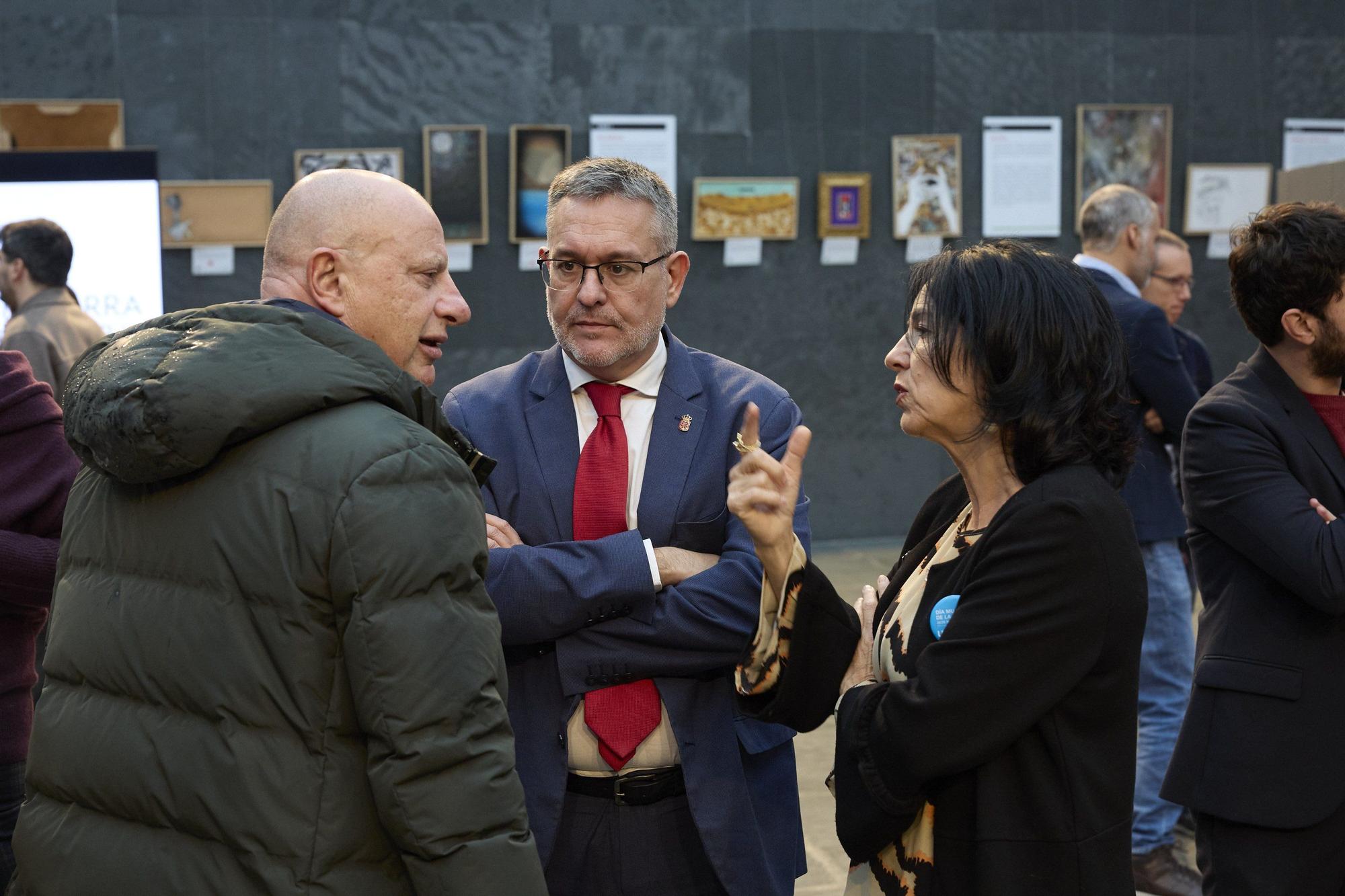 Fotos del pleno del Parlamento de Navarra (20 de noviembre de 2025)