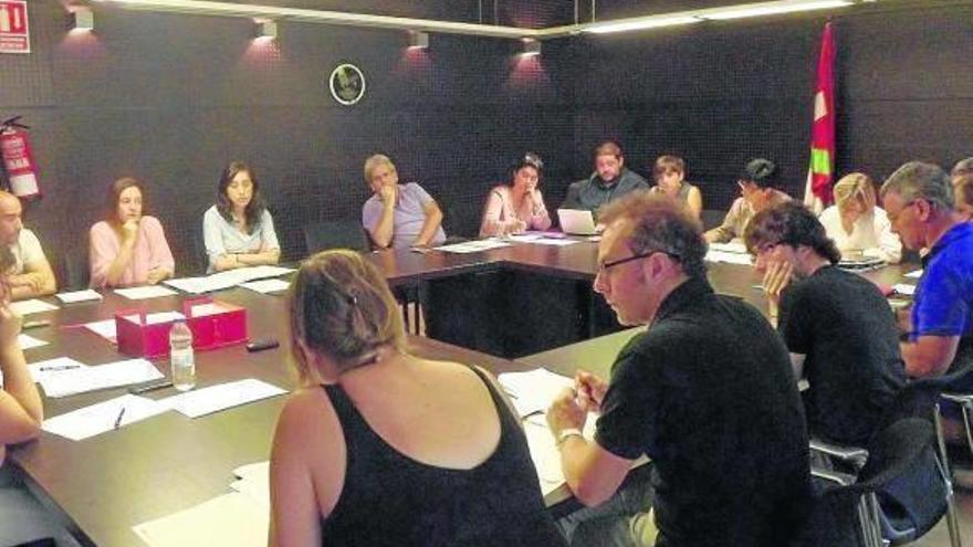 Imagen del Pleno de ayer, el primero celebrado tras la constitución del Ejecutivo.