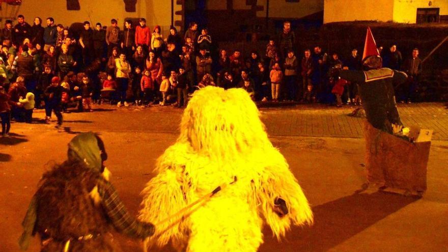 ¿Puede una tradición sostenerse sobre el miedo?