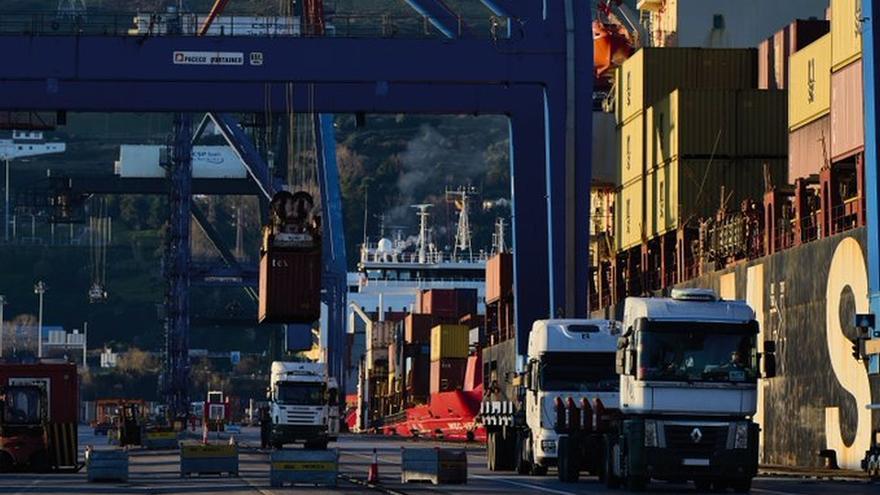 El Puerto de Bilbao abre una nueva fase de su proyecto de transporte de mercancías