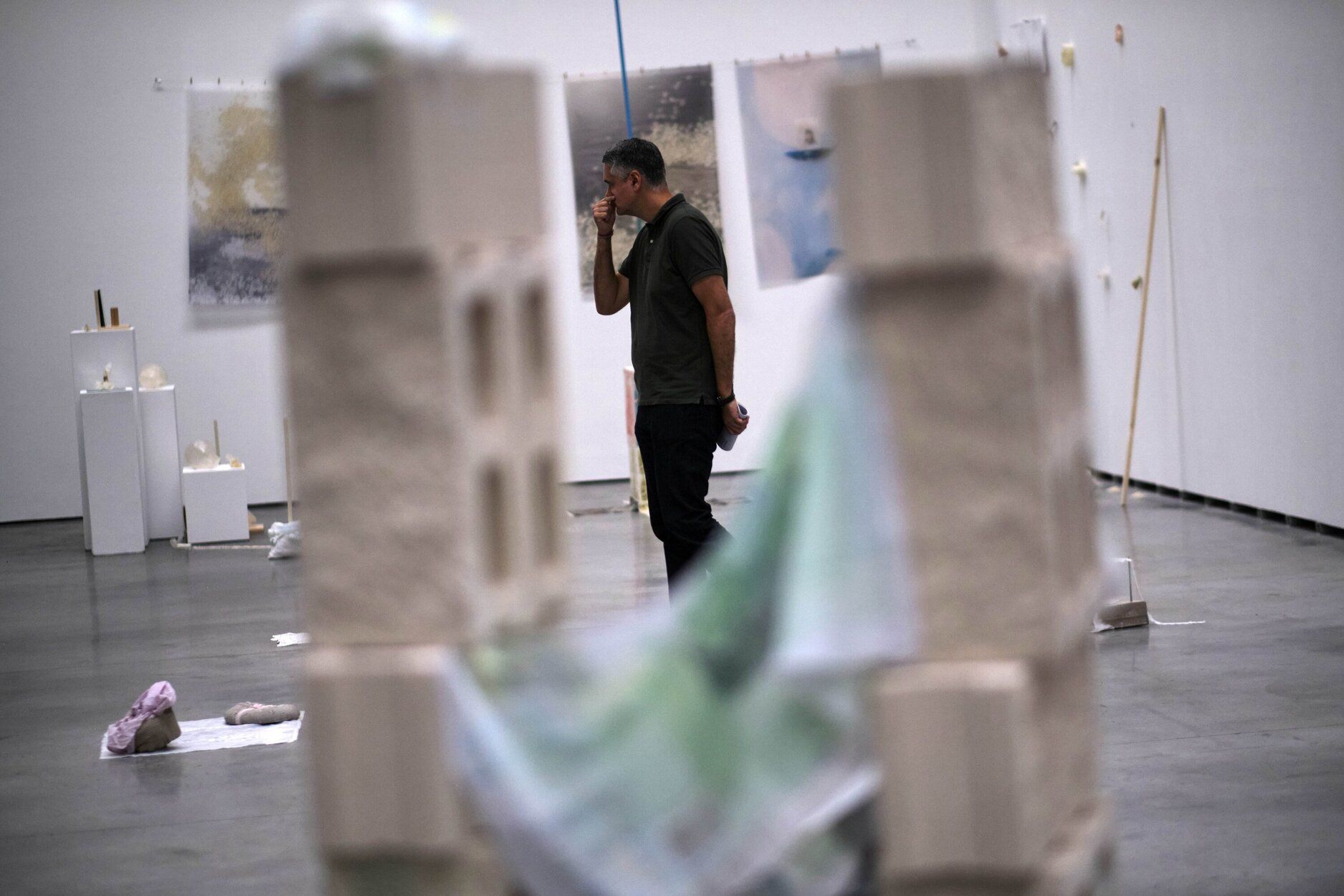 Lo íntimo, lo político y lo poético, en el Centro Huarte