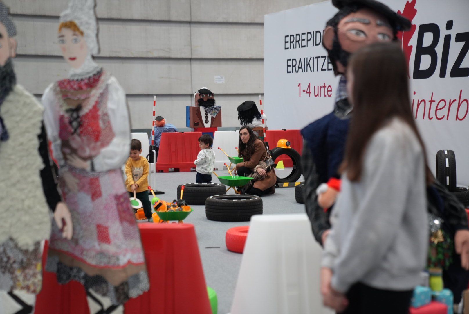 En imágenes: el PIN abre sus puertas en Barakaldo