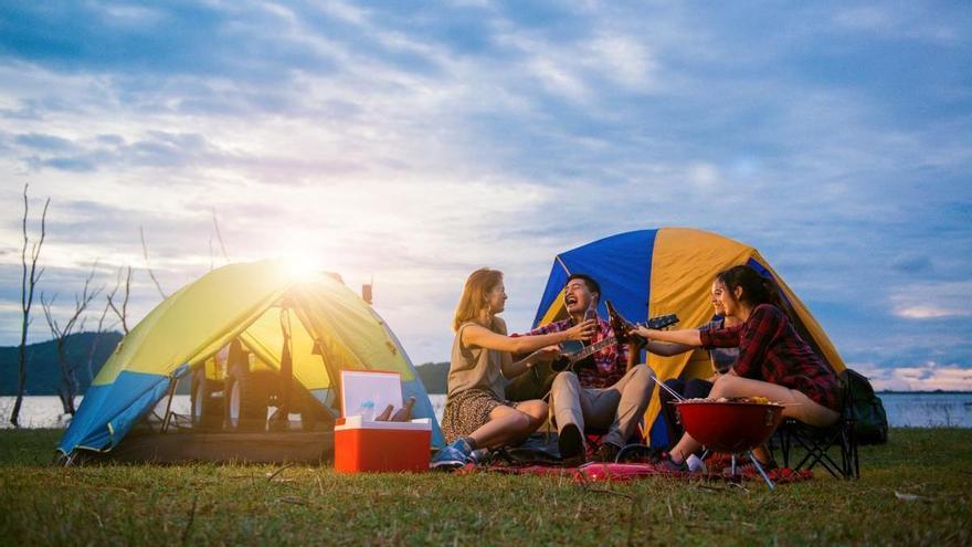 Jysk tiene el mejor artículo para tus acampadas de este verano: cómodo, sencillo, económico