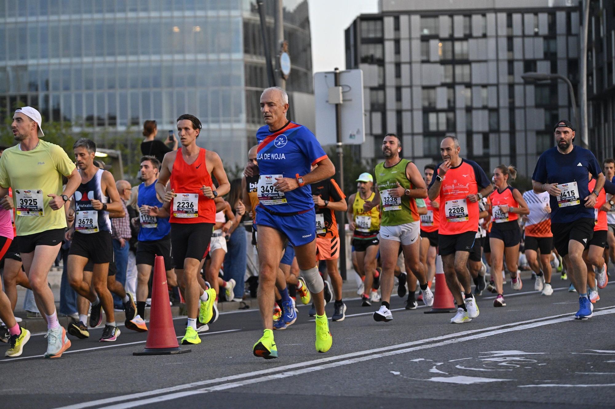 El Bilbao Night Marathon, en imágenes