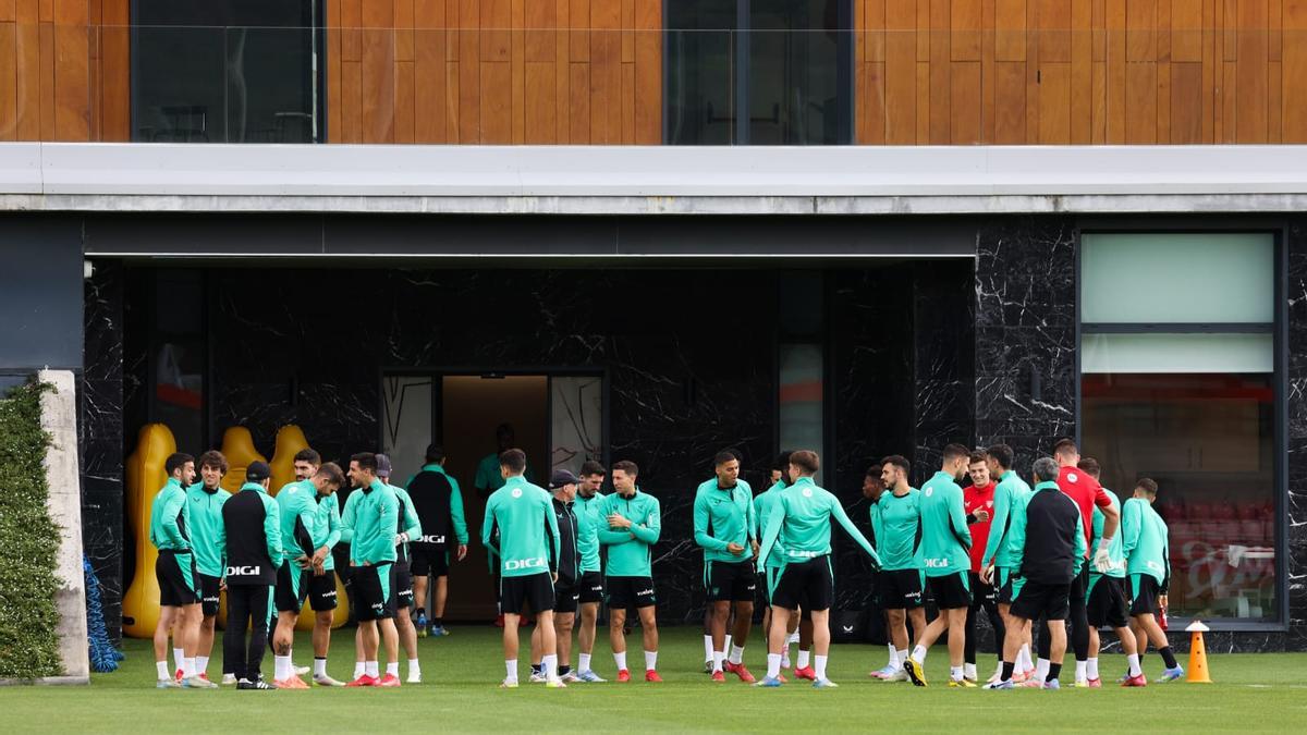 La primera plantilla del Athletic volverá al trabajo el 9 de julio