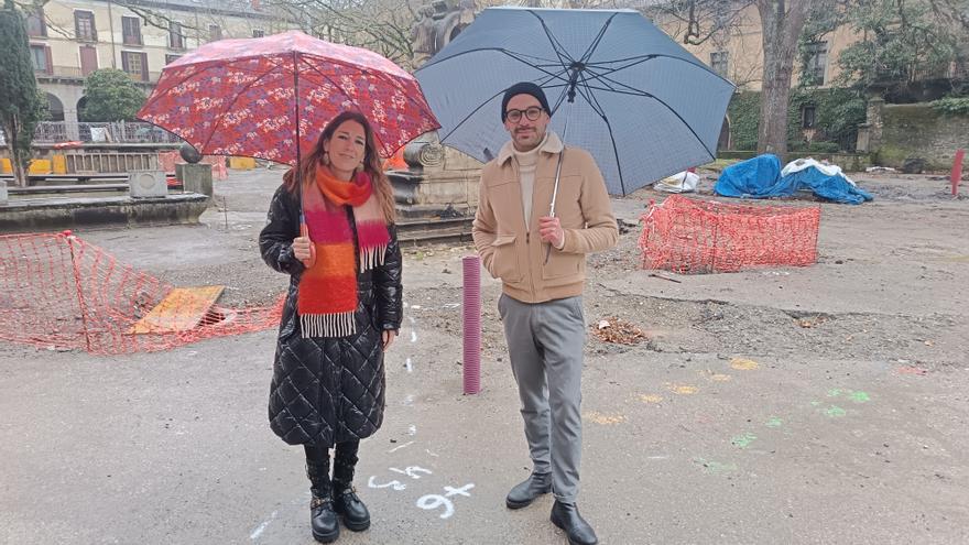 Oñati: el renovado entorno del quiosco de la Plaza estará listo para Semana Santa