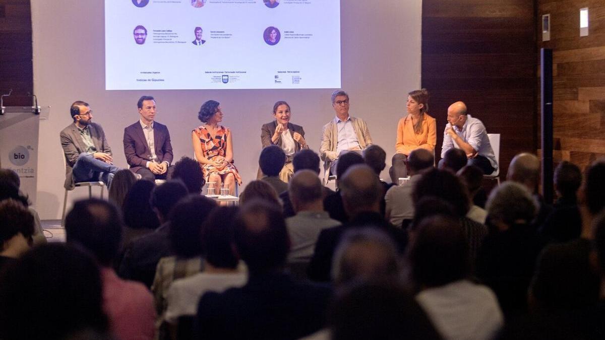El foro Biharko Gipuzkoa analizará los retos y desafíos a los que se enfrenta nuestro territorio desde tres perspectivas: social, económica y medioambiental.