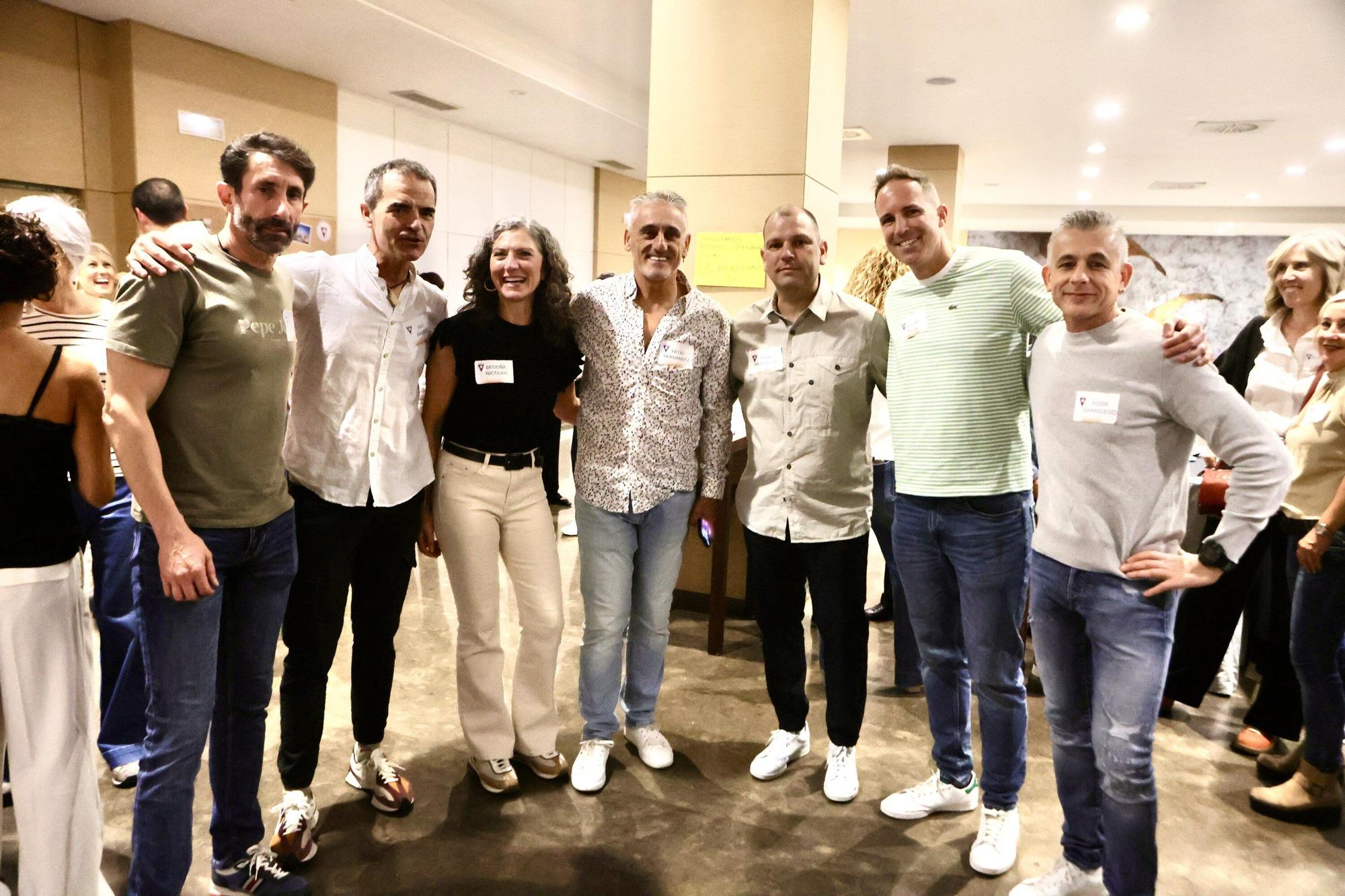En imágenes: Homenaje al histórico entrenador de atletismo alavés Víctor Clemente