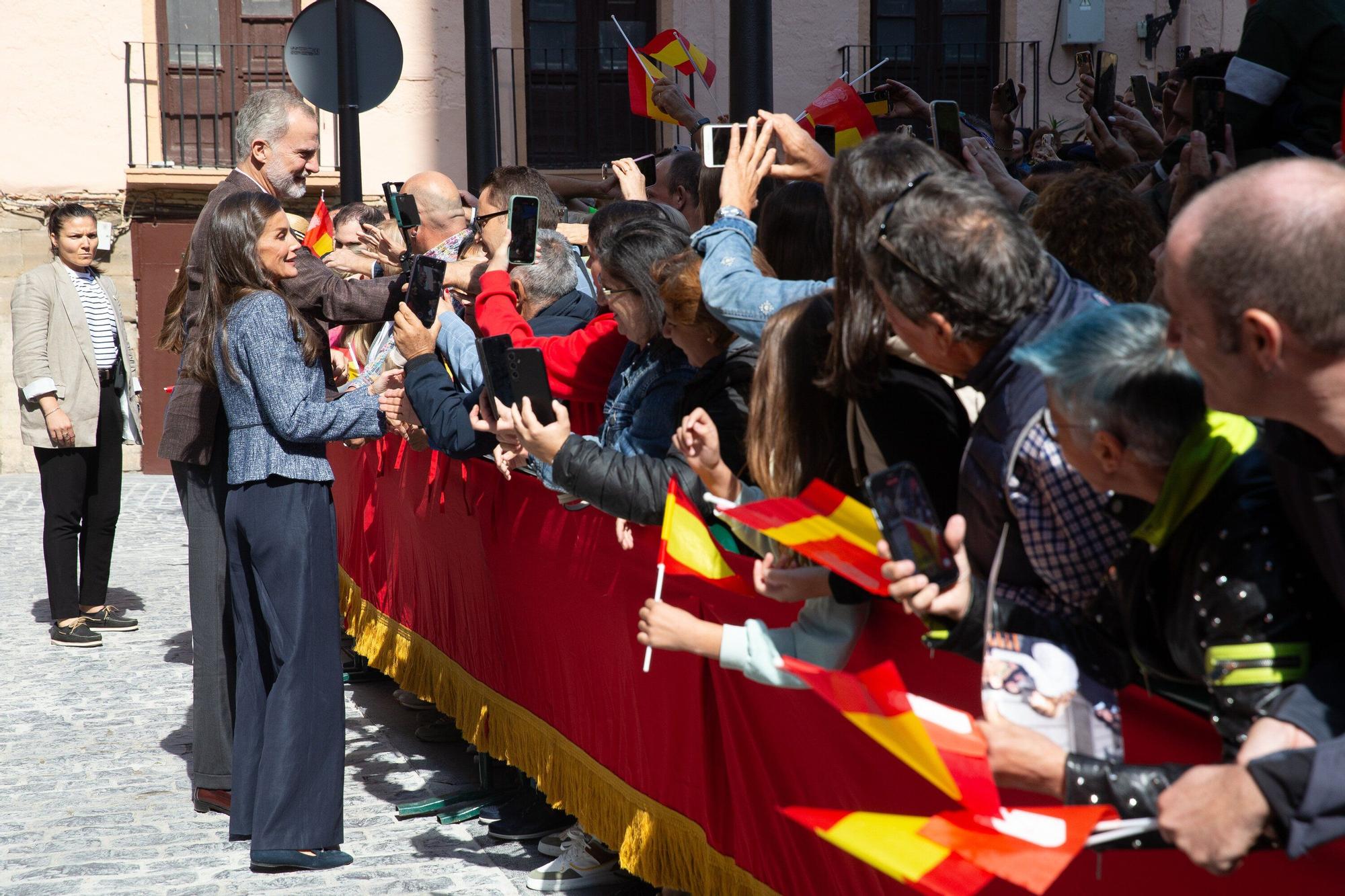 Fotos de la visita de los Reyes a Olite y Tudela
