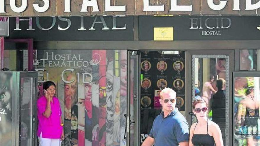 El trágico asesinato se produjo en el hostal El Cid de la localidad malagueña de Fuengirola.