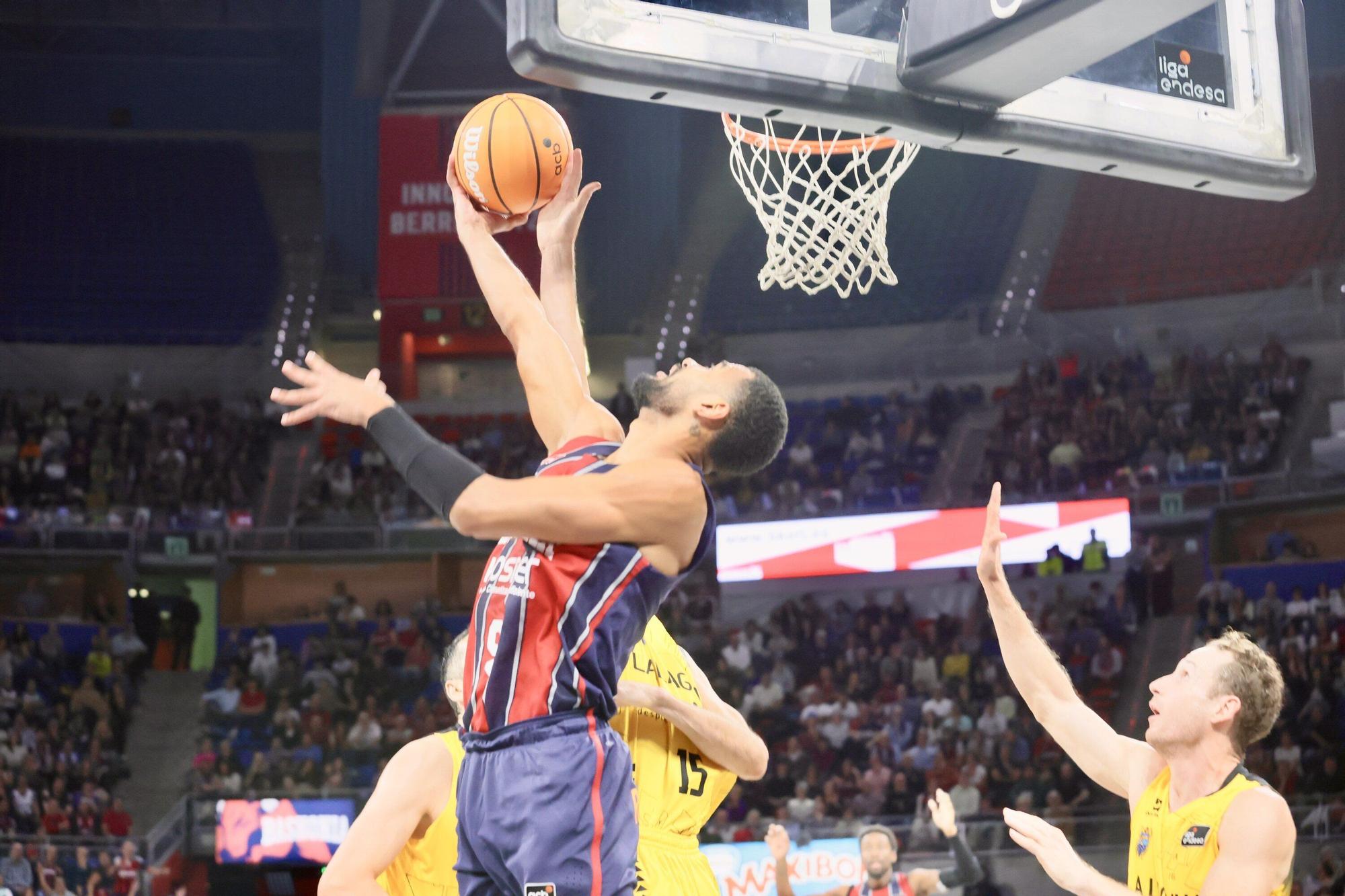 Todas las imágenes del Baskonia - La Laguna Tenerife (89-79)
