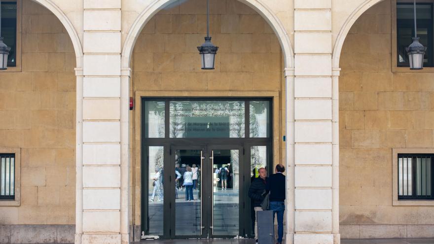 Dos años de prisión por arrancarle una oreja a un hombre en una pelea por un aparcamiento