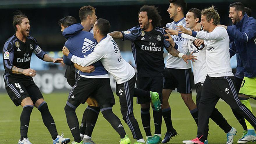 Liga de tinte blanco