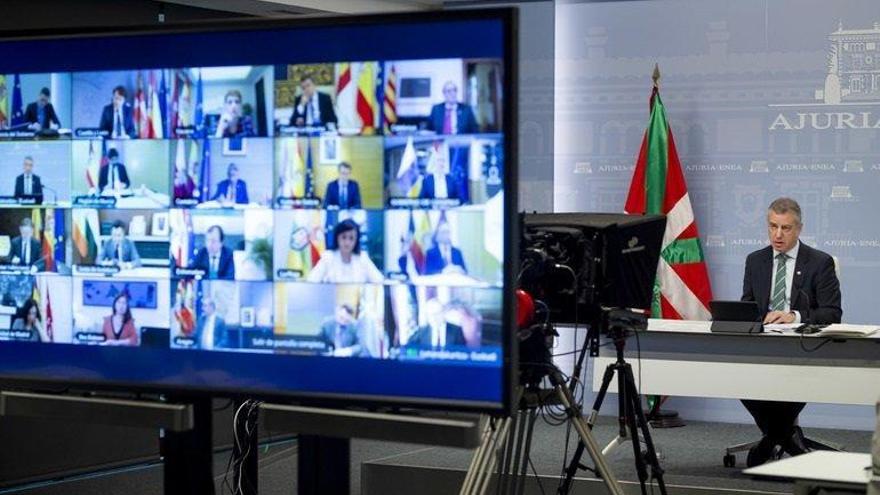 El lehendakari, durante la conferencia de presidentes.