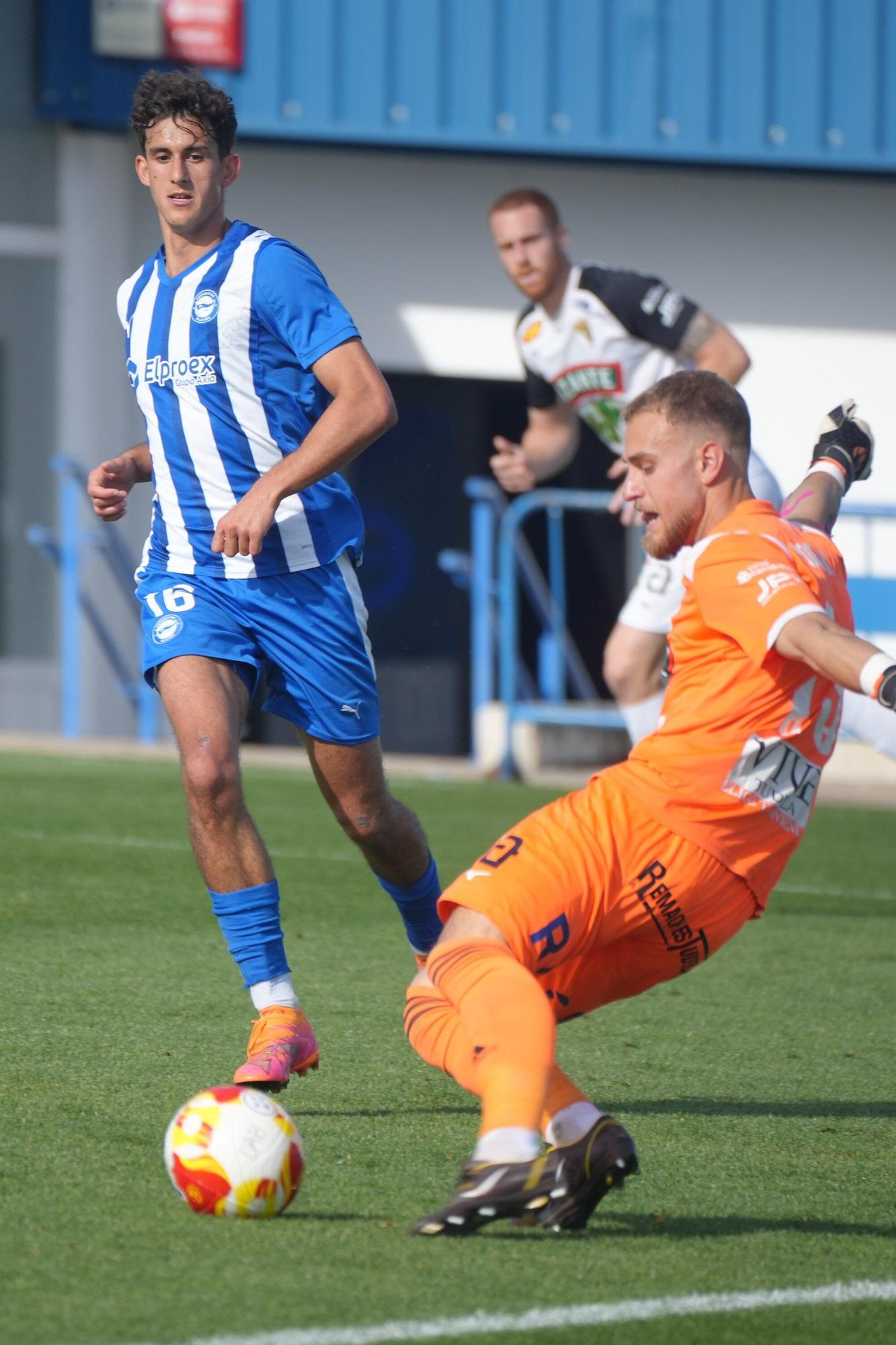 En imágenes: Alavés B derrota al Tudelano