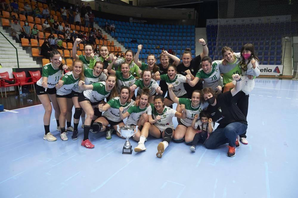 Ascenso de las chicas de Anaitasuna a segunda.