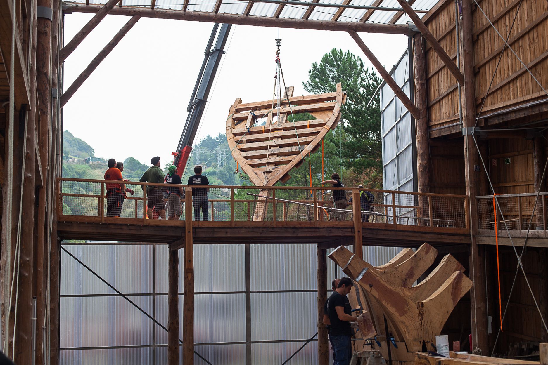 2014-9-29. Construcción de la réplica de la Nao San Juan, ballenero vasco hundido en Canadá en 1565. Mendi Urruzuno