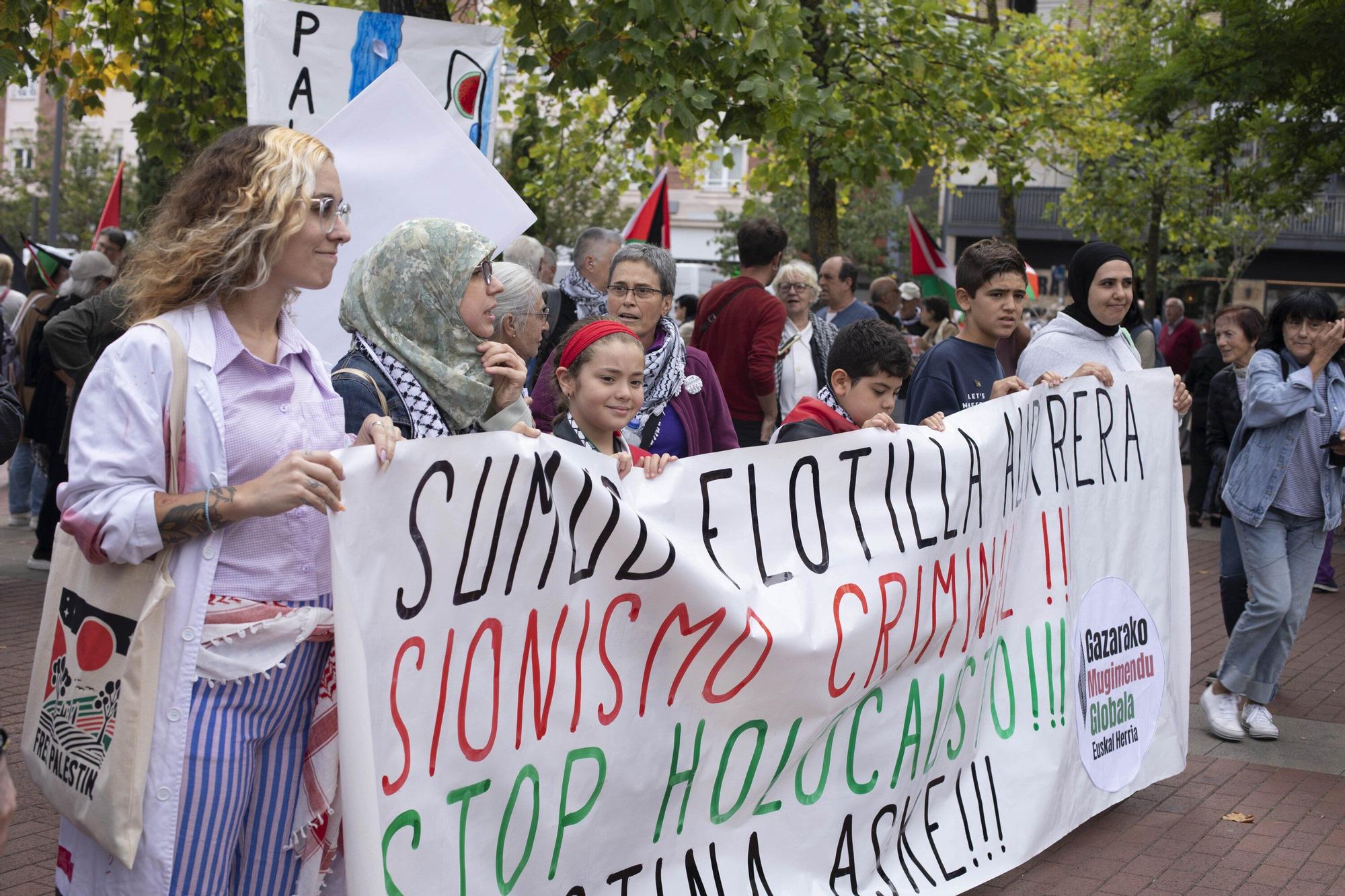 En imágenes: Vitoria se manifiesta en apoyo del pueblo palestino