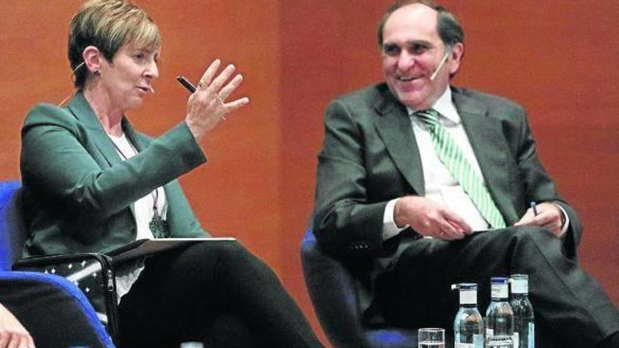 Tapia analiza la empresa vasca que se quiere en el futuro