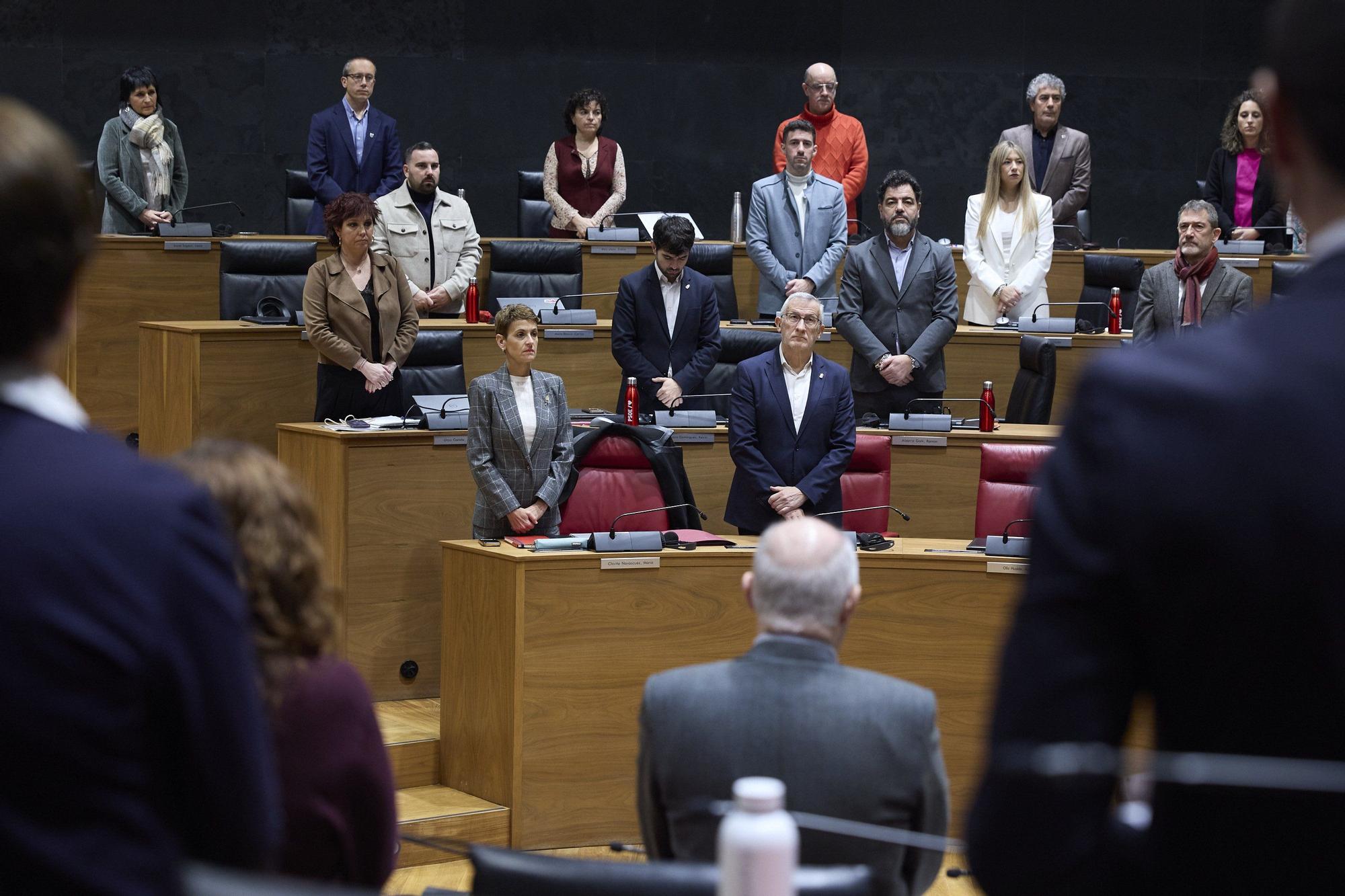 Fotos del pleno del Parlamento de Navarra del 27 de noviembre