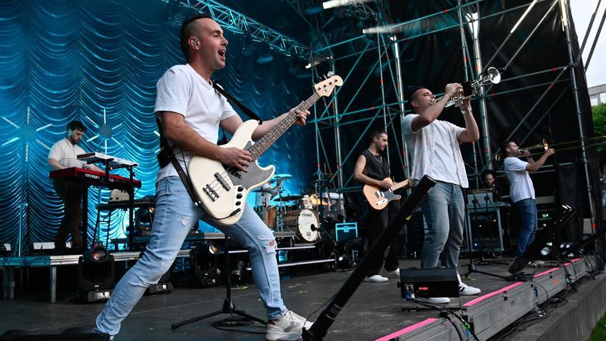 El concierto de ETS en fiestas de San Pedro, en Las Camporras