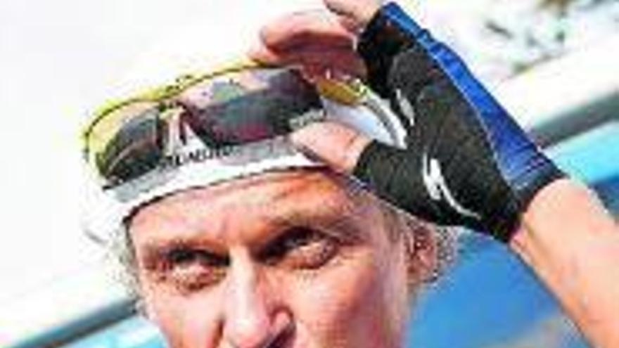 Oleg Tinkov valora la compra de Euskaltel