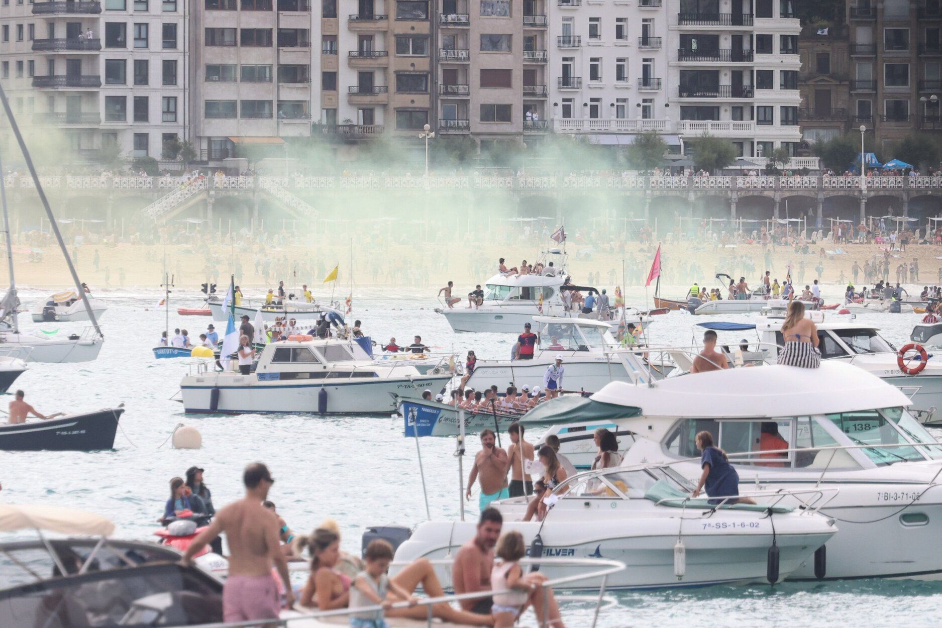 Gran ambiente en la segunda jornada de la Bandera de la Concha