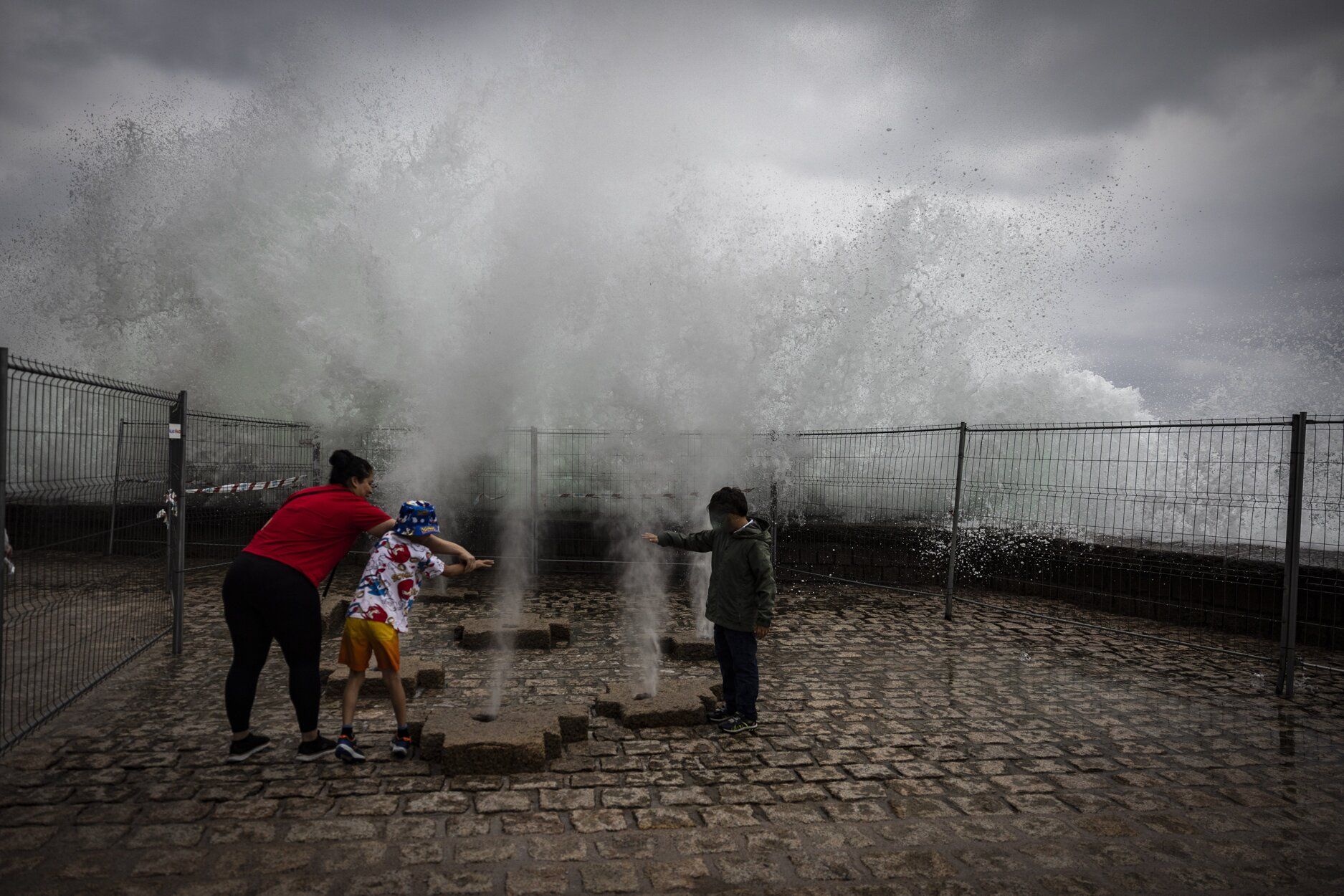Festival de olas en Donostia