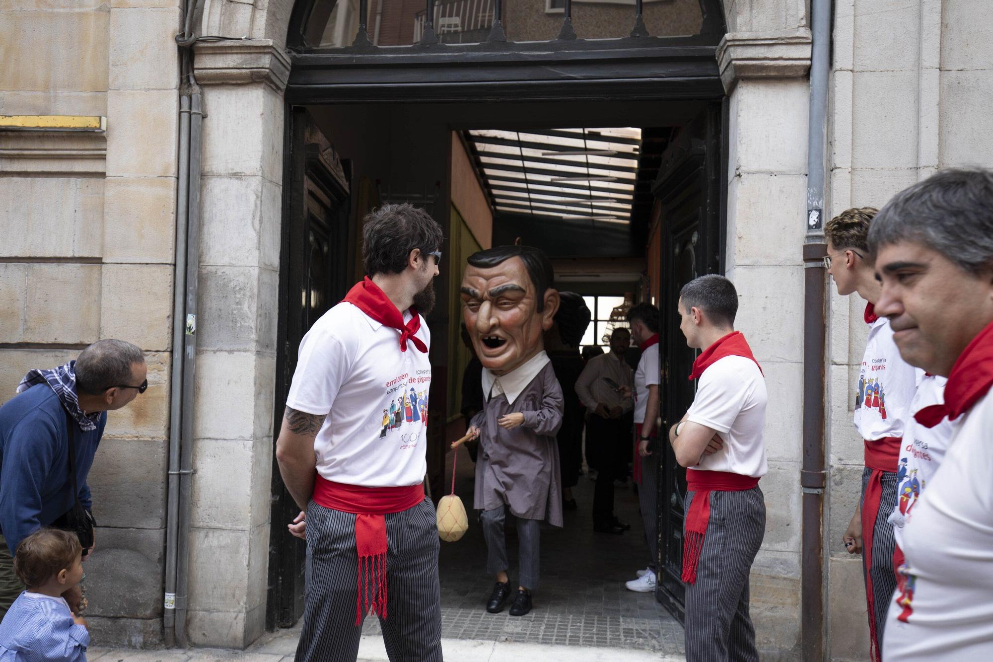 Comparsa de Cabezudos