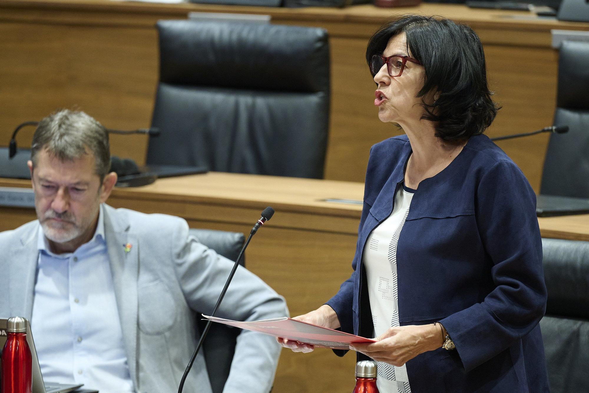 Fotos del pleno del Parlamento de Navarra (jueves 25 de septiembre de 2025)