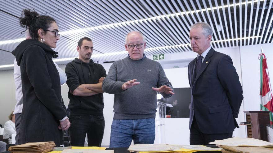 El Archivo Histórico de Euskadi recibe los fondos de Ixaka López Mendizabal