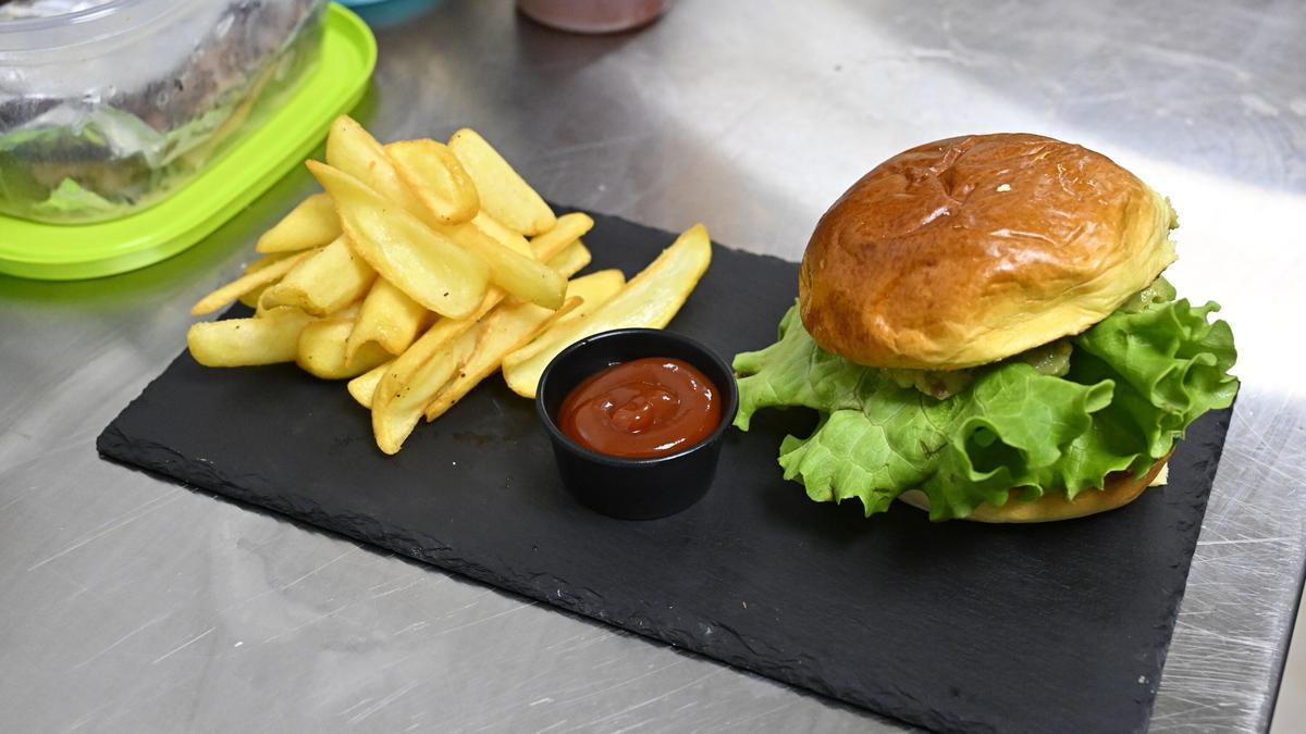 Imagen de archivo de una hamburguesa