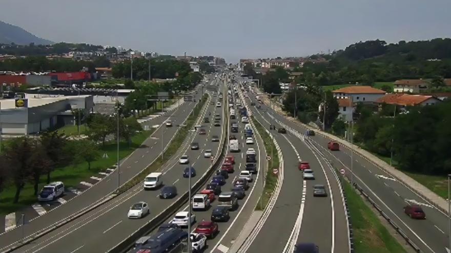 Retenciones en La Avanzada dirección Getxo por la avería de un vehículo