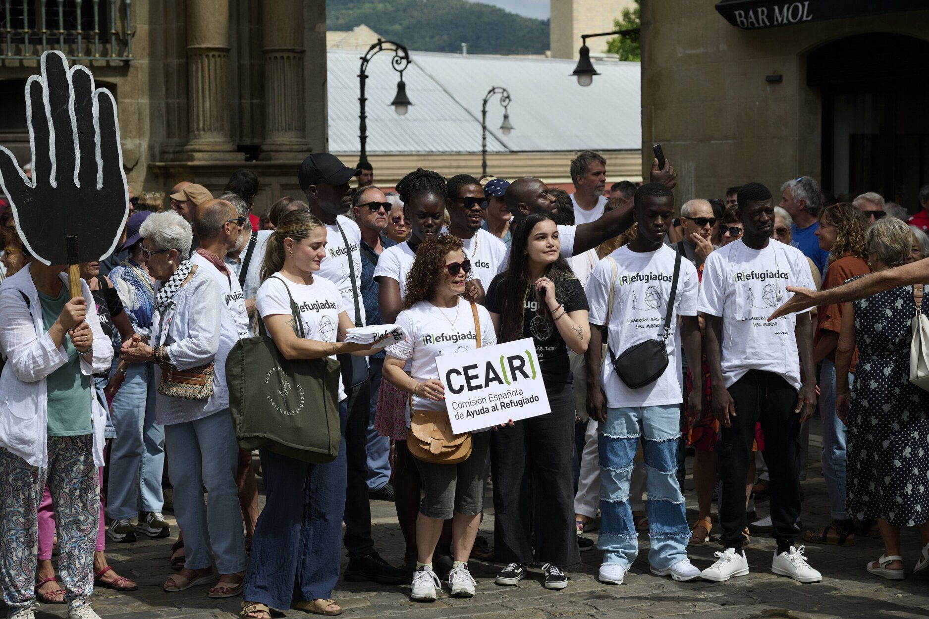Imágenes de la concentración de colectivos sociales en Pamplona contra a violencia racista en Torre Pacheco